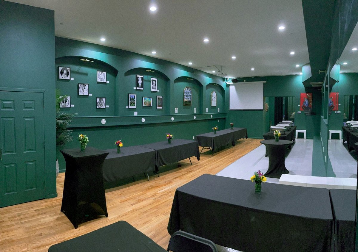 CafeMelo_LongTable_Cafeteria_Layout_1
